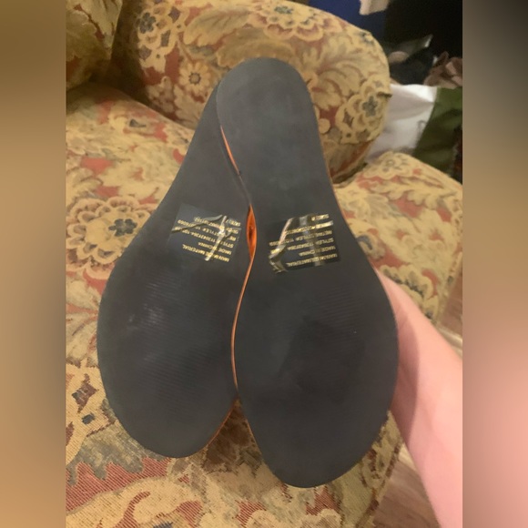 Go Vols! Lol! NWT Orange Chico’s flip flops size 7 - Picture 8 of 11